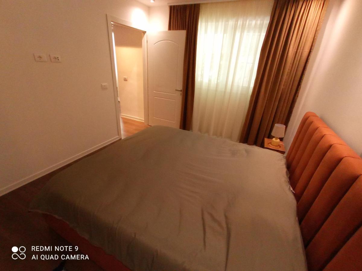 Tirana Apartment Garda Esterno foto